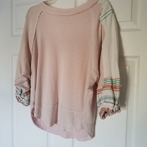 We The Free Thermal V-Neck - Picture 2 of 6